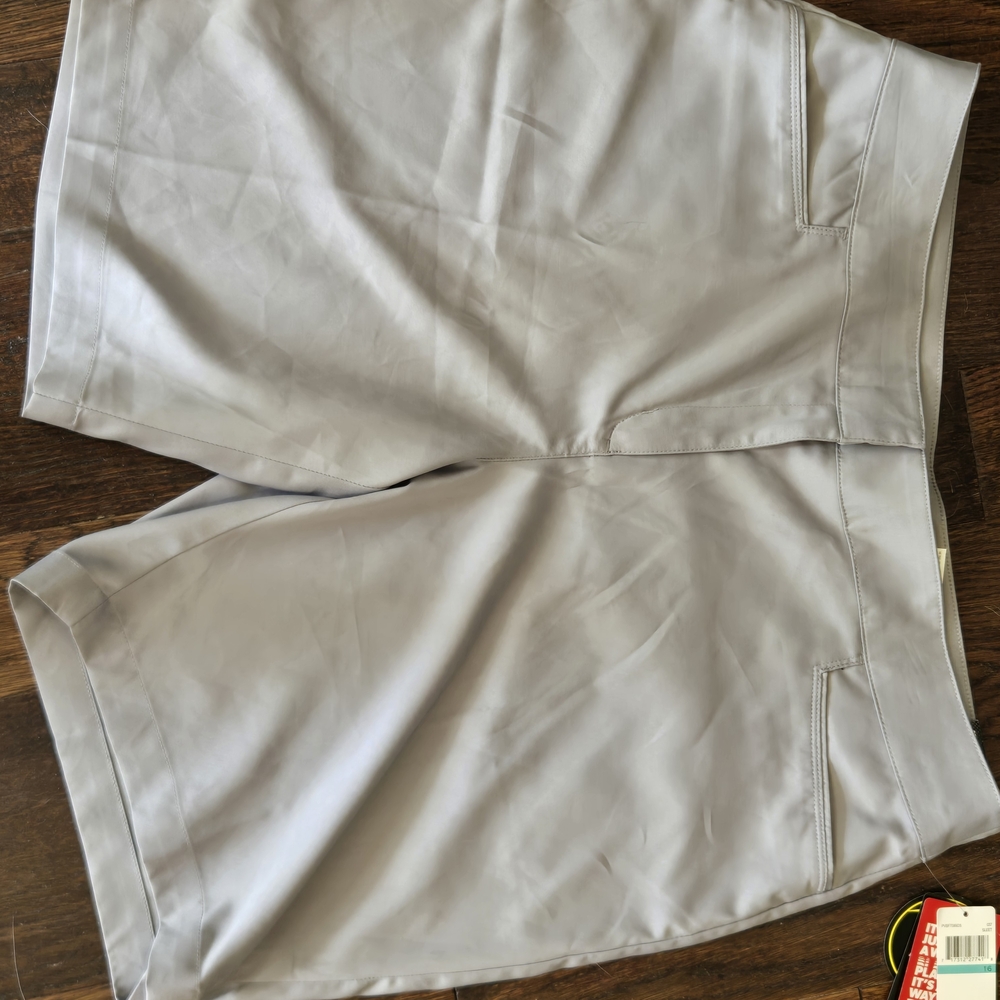 PGA Tour Light Gray Women's Golf Shorts